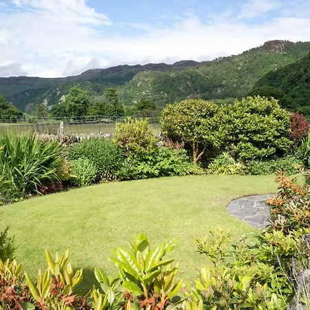 بيت للعطل 4 Bed In Borrowdale Sz219