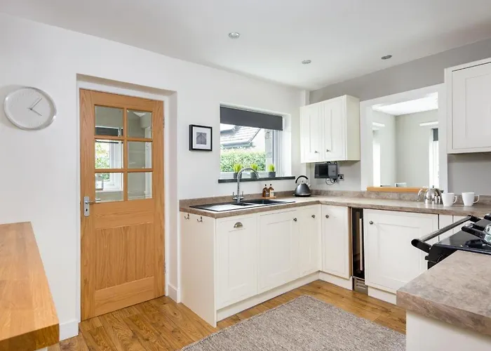 4 Bed In Keswick Oc-sz219 * Grange-over-Sands