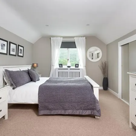 Holiday home 4 Bed In Borrowdale Sz219 *